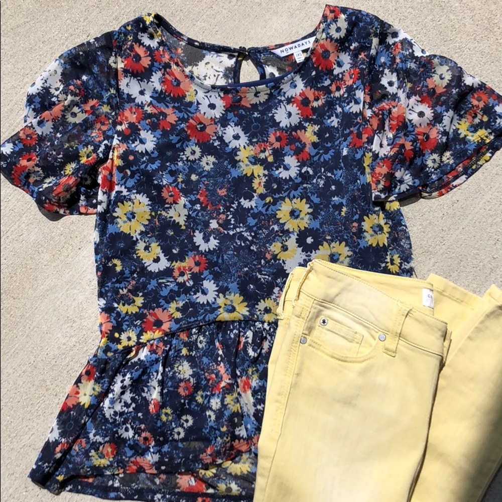 Juniors Blue Red Yellow White Floral Blouse Top